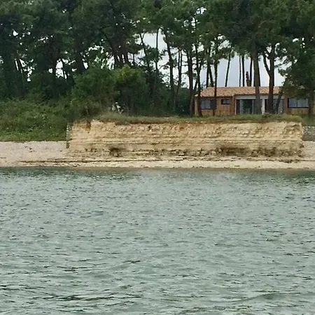 Ile De Re Avec Acces Du Jardin Tatil Evi *